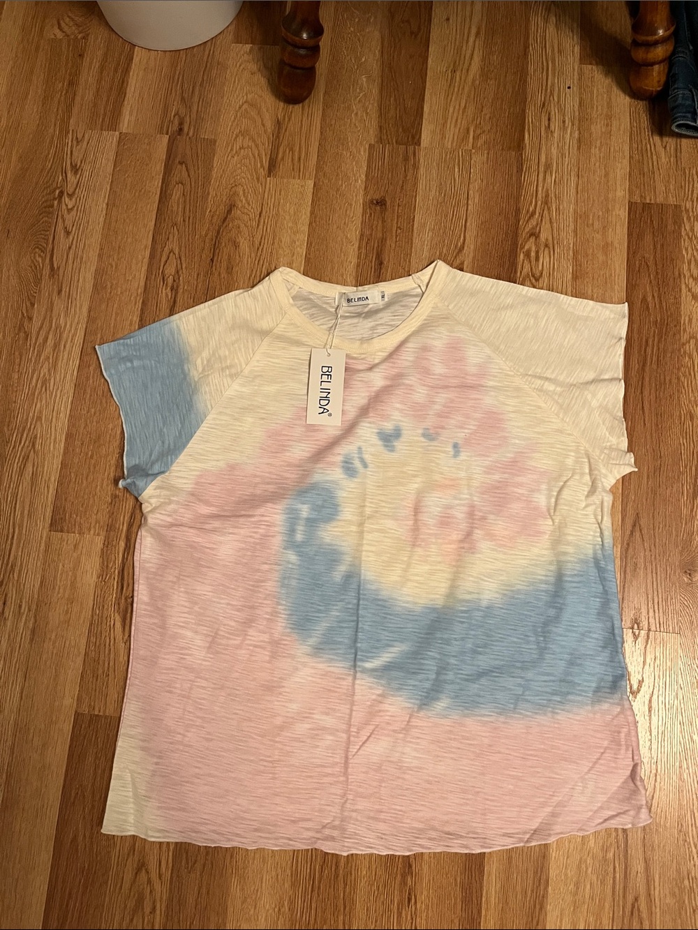 BELINDA Women's Short Sleeve Tie-Dye Tee in Pastel Pink & Blue